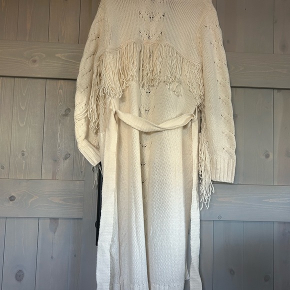 Boho Cream Sweater Duster - Picture 6 of 6